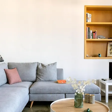 Eyge Transformed Modern By The Sea-new! Апартаменты